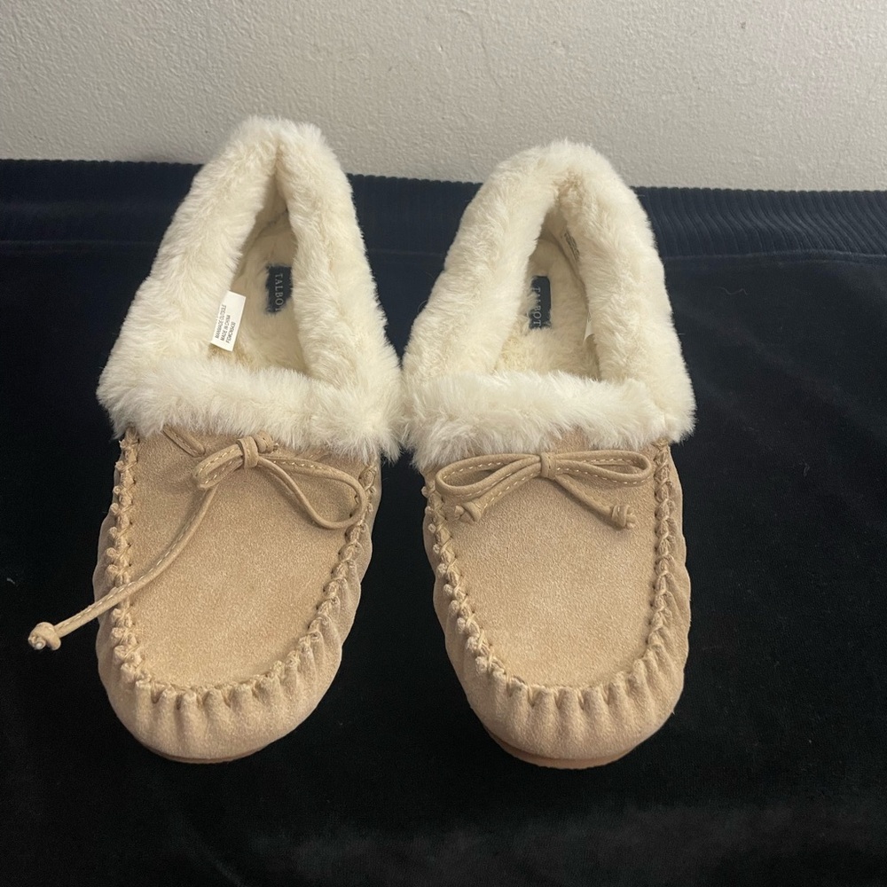 Talbots Cream Faux Fur Slippers Sz 7